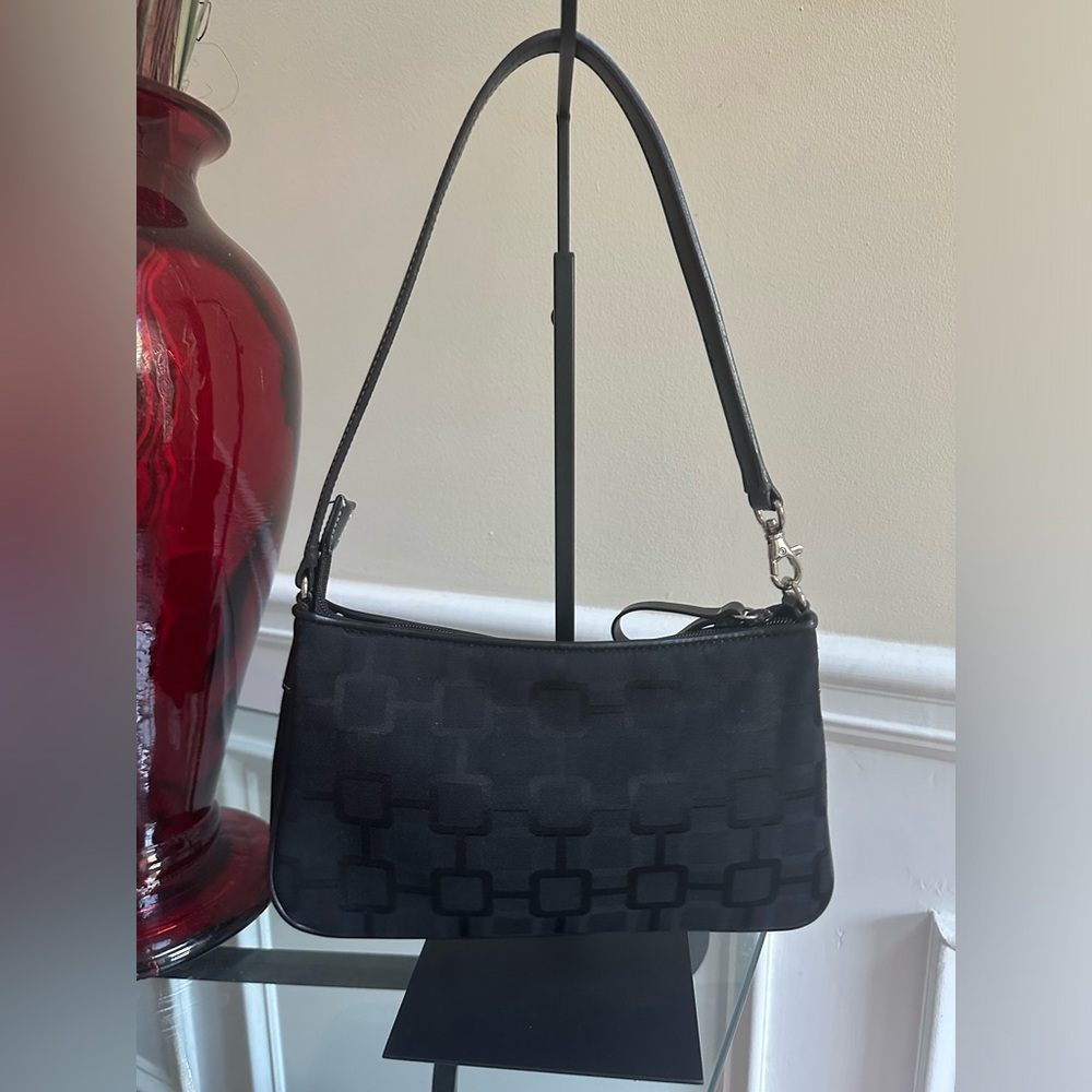 🌹Vintage Nine WEST • Black Geometric Hobo Bag
